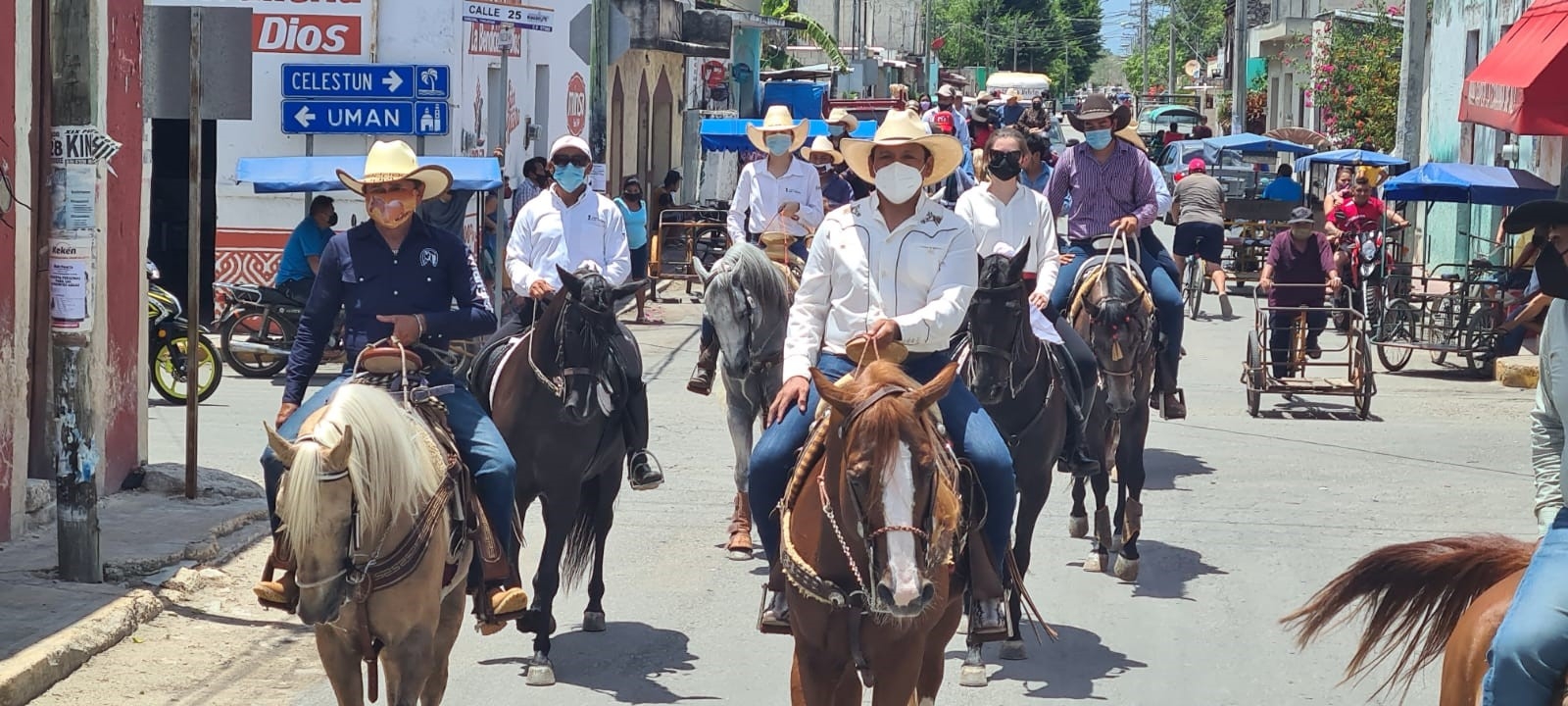 Posteriormente los jinetes participaron en una misa en honor al santo patrono