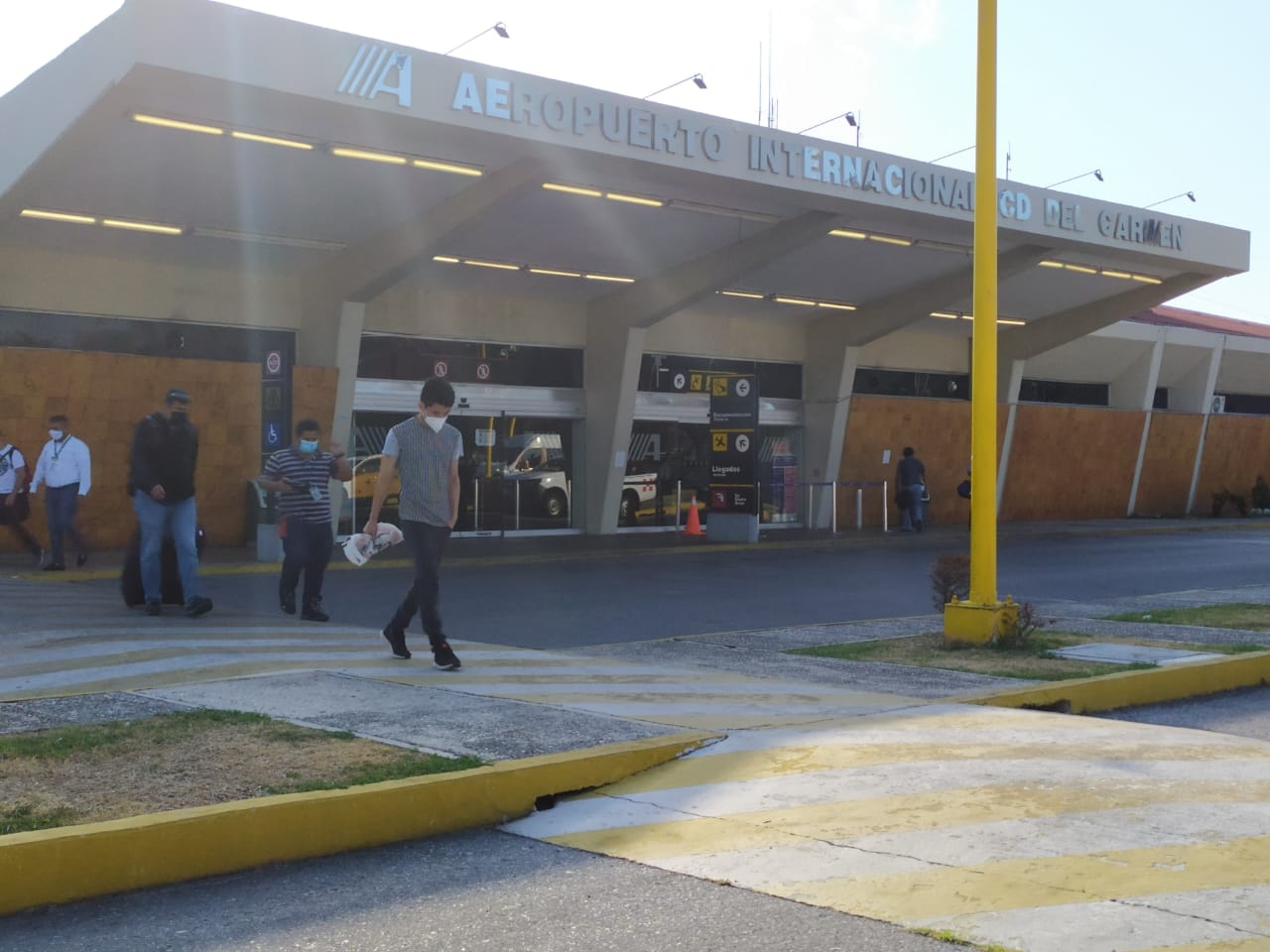 Viajero considera que es mejor gastar más que contagiarse de covid Viajero considera que es mejor gastar más que contagiarse de covid