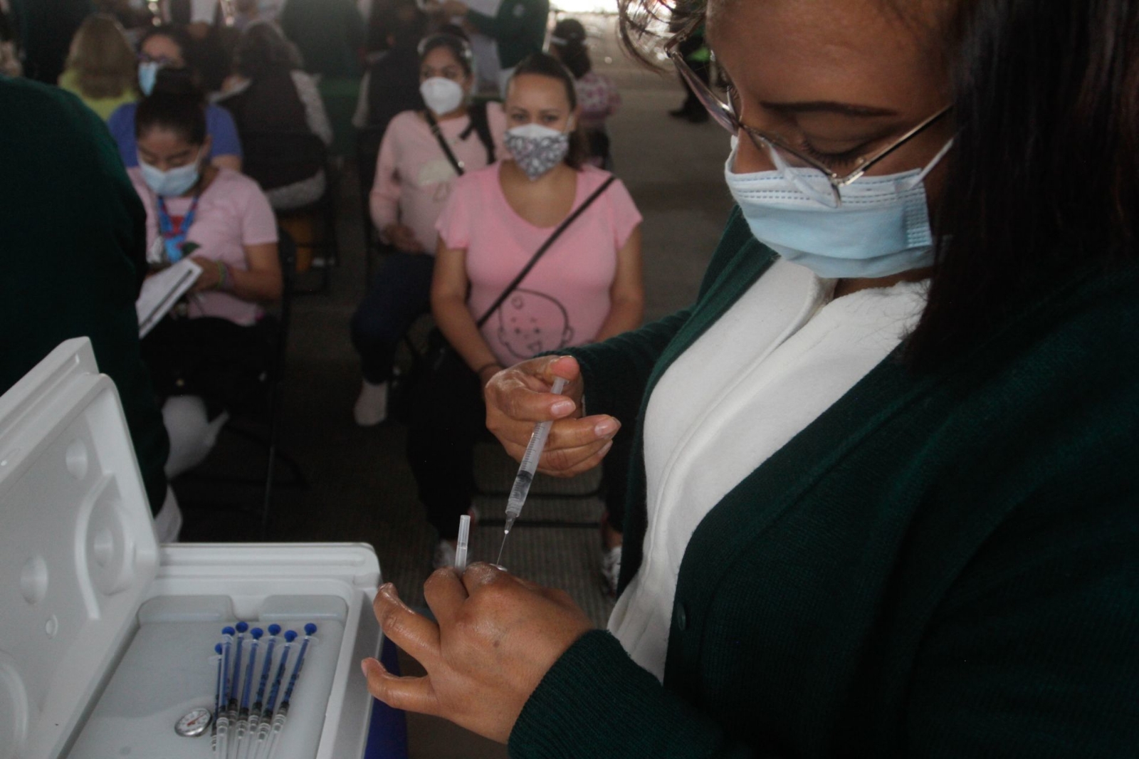 El registro de mujeres embarazadas para recibir las vacunas contra coronavirus se realiza en el sitio mivacuna.gob.mx El registro de mujeres embarazadas para recibir las vacunas contra coronavirus se realiza en el sitio mivacuna.gob.mx