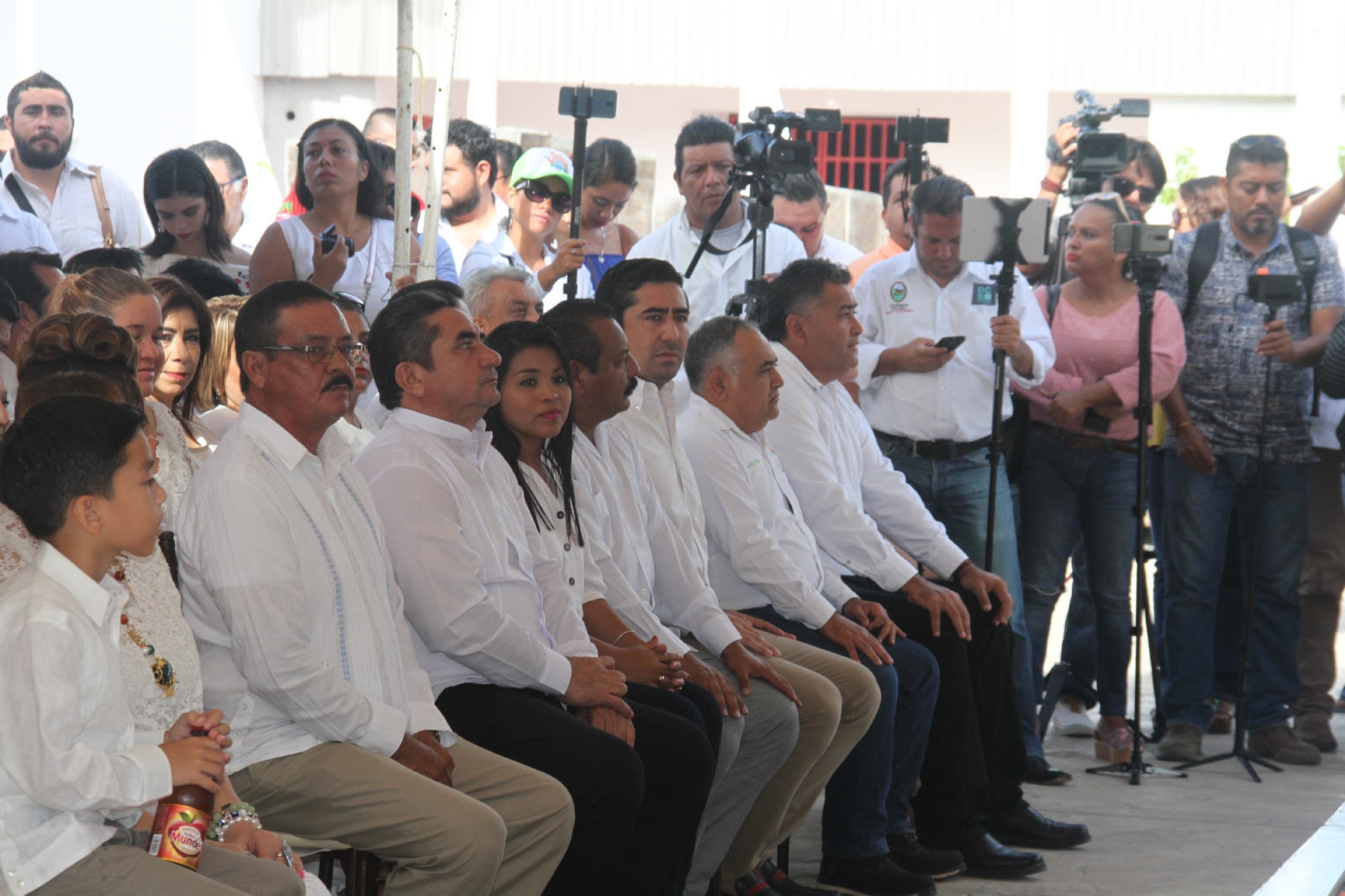 Entre las principales irregularidades detectadas por la Auditoría en los tres Ayuntamientos están obras defectuosas, adquisiciones sin la respectiva documentación justificativa Entre las principales irregularidades detectadas por la Auditoría en los tres Ayuntamientos están obras defectuosas, adquisiciones sin la respectiva documentación justificativa