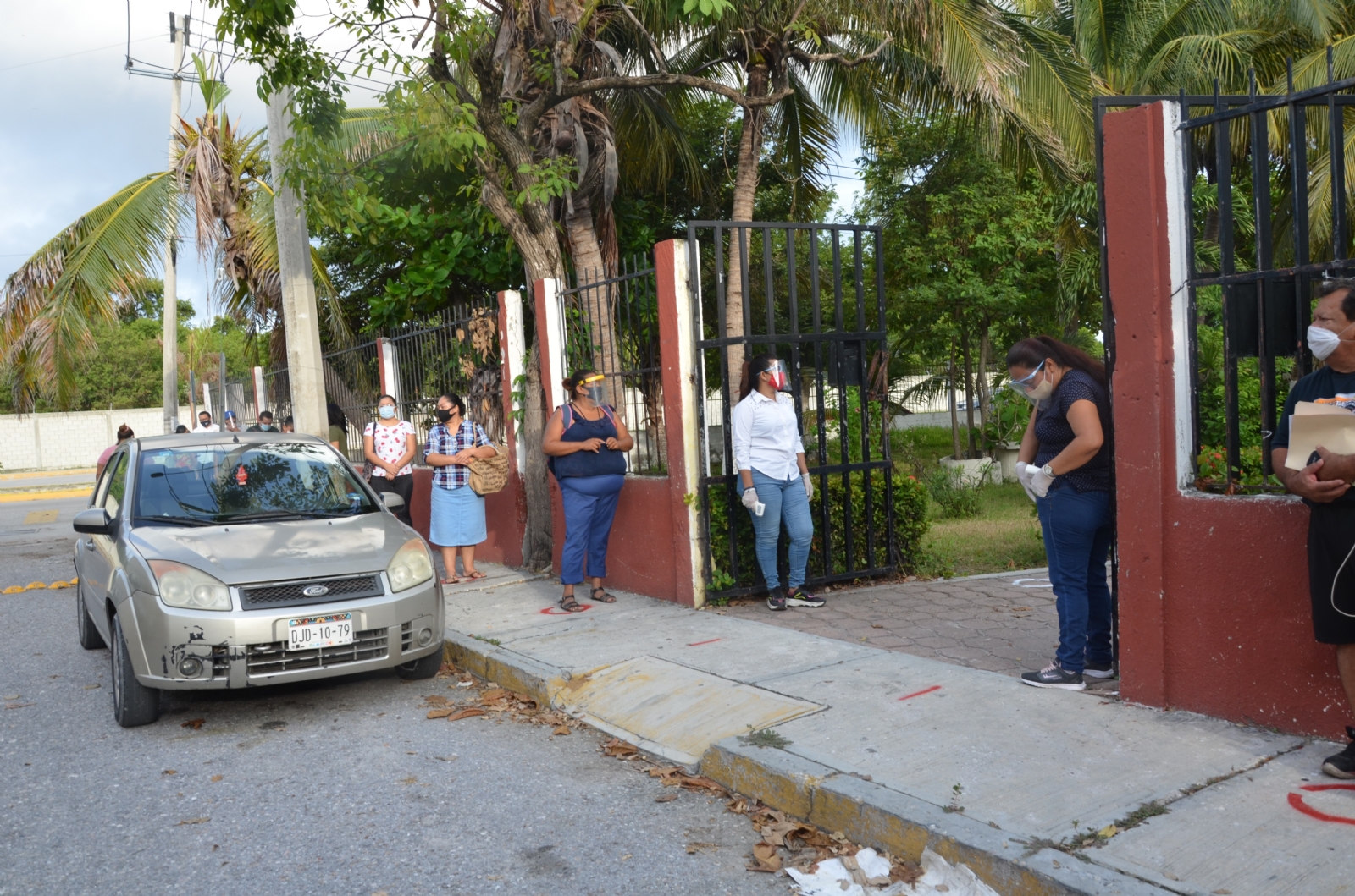 En los municipios donde se llevó acabo la prueba piloto del regreso a clases, presentaron cuadros similares a la del COVID-19