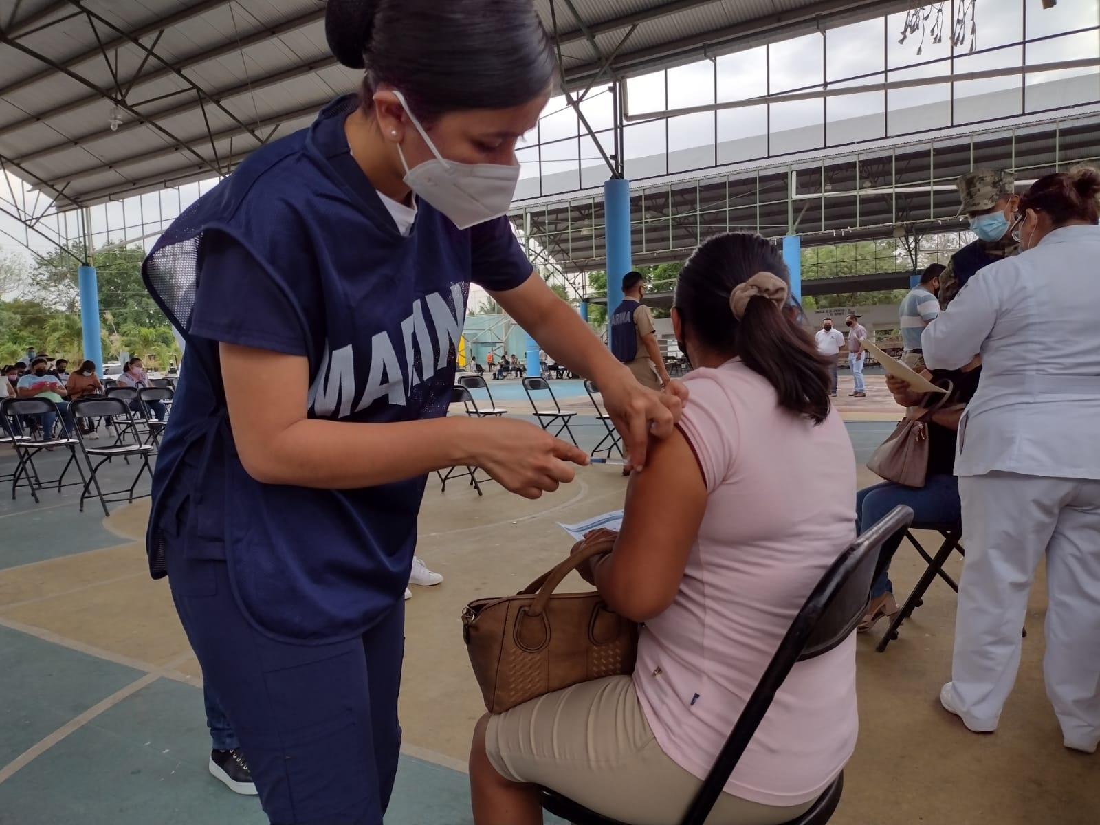 Los docentes ya fueron inmunizados contra el virus