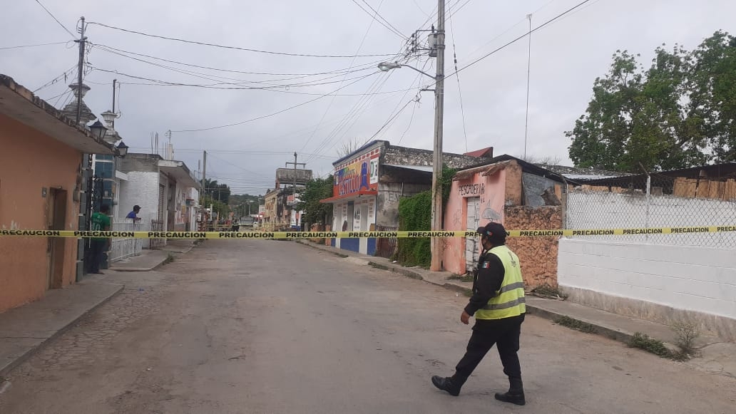 El atacante fue detenido por la Policía Municipal y el lugar fue acordonado para las investigaciones correspondientes El atacante fue detenido por la Policía Municipal y el lugar fue acordonado para las investigaciones correspondientes