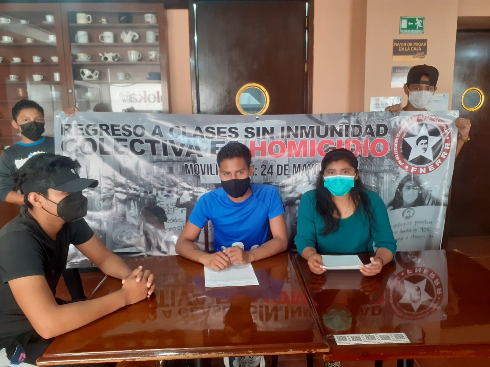 Los alumnos son los que están más expuestos al virus, aseguraron integrantes de la Federación Nacional de Estudiantes Revolucionarios