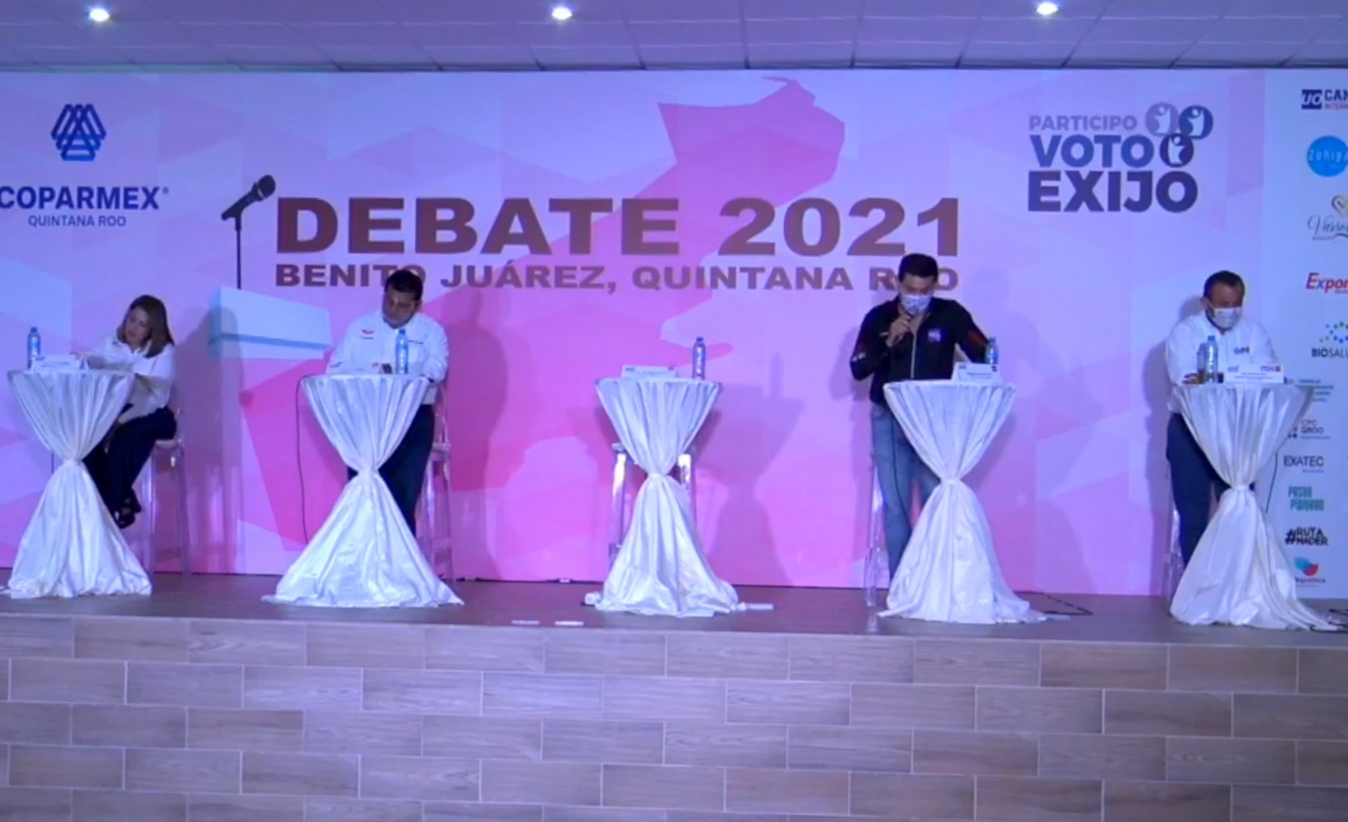 En el primer debate, Alberto Batún no se presentó En el primer debate, Alberto Batún no se presentó