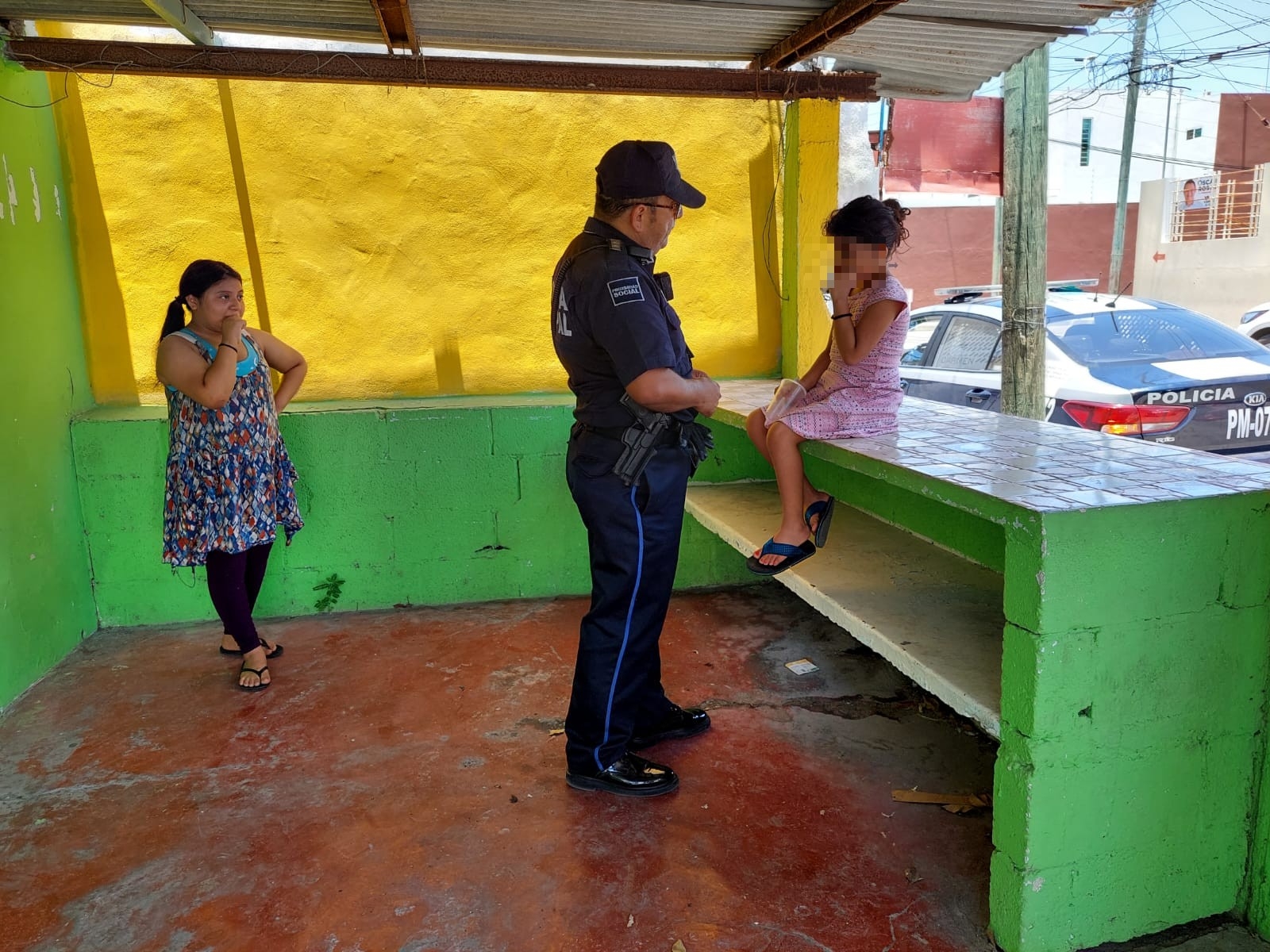 La menor fue rescatada por agentes de la Policía Municipal quién lo trasladaron de regreso a su hogar