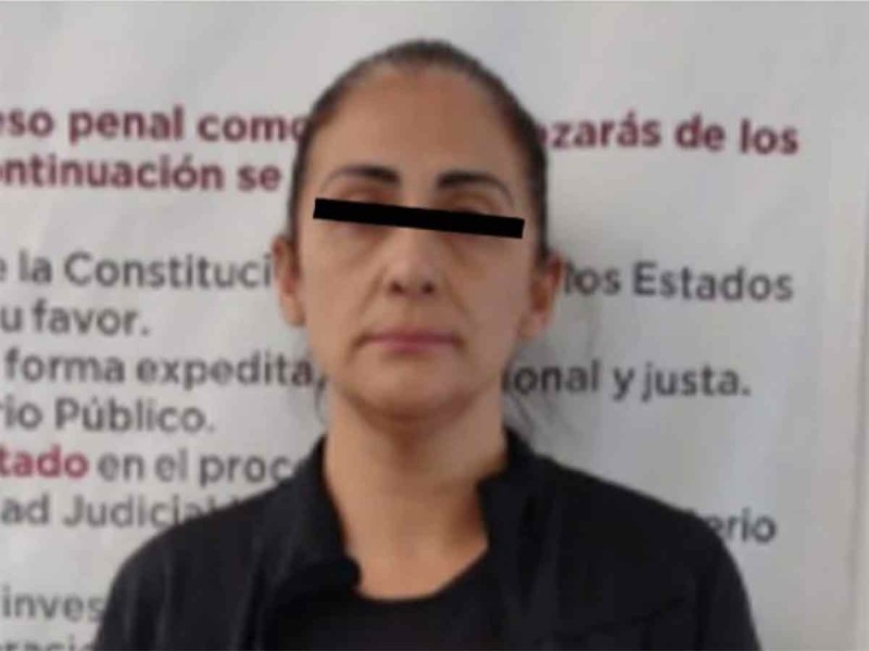 Azalia tenía la intención de hacer el cobro de 350 mil pesos en un banco ubicado en Atizapán de Zaragoza