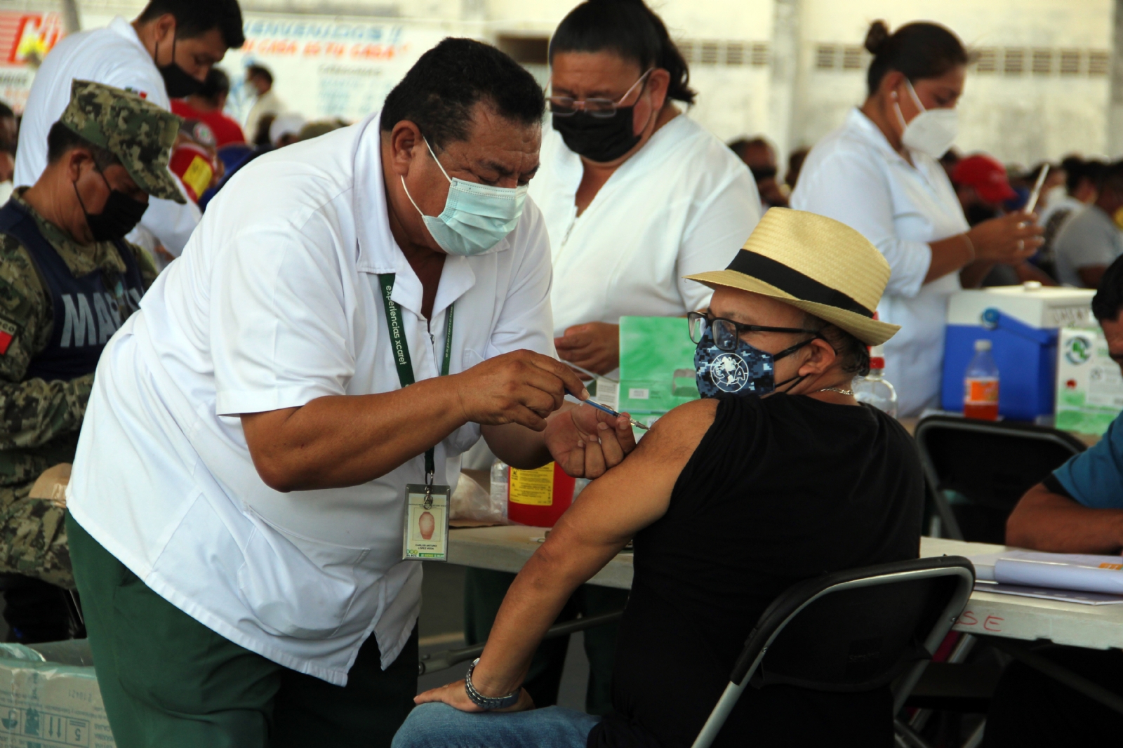 Las vacunas fueron insuficientes para los adultos en Cancún