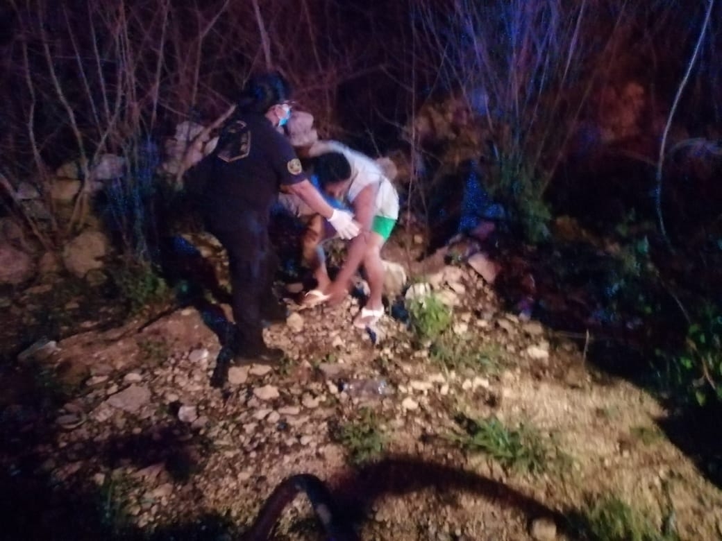 Conductor de triciclo sale disparado tras ser impactado por motociclista en Motul