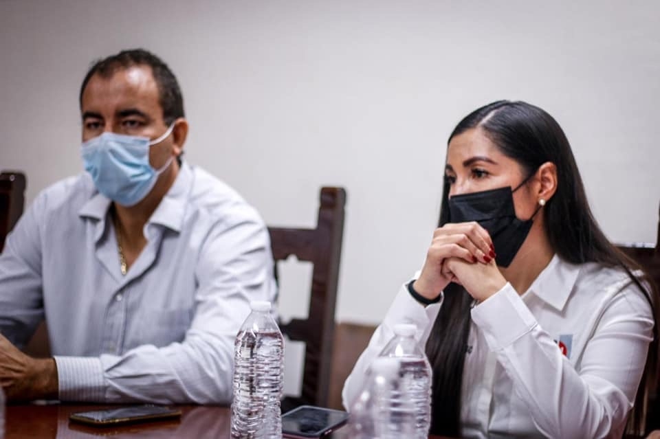 Acusan a dirigentes del PRI en Chetumal por violencia política contra diputada local