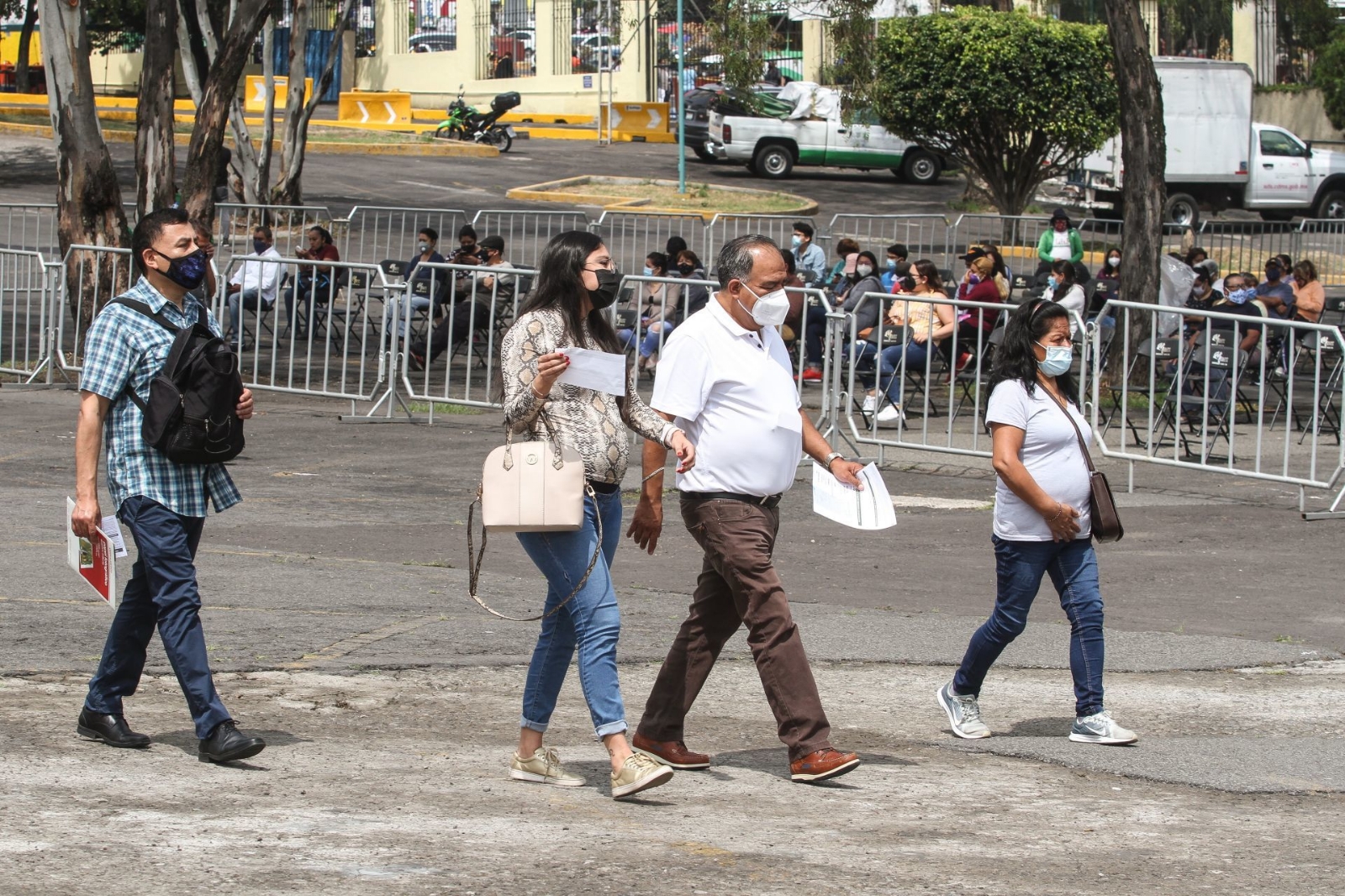Asistentes a la campaña de vacunación de la CDMX Asistentes a la campaña de vacunación de la CDMX