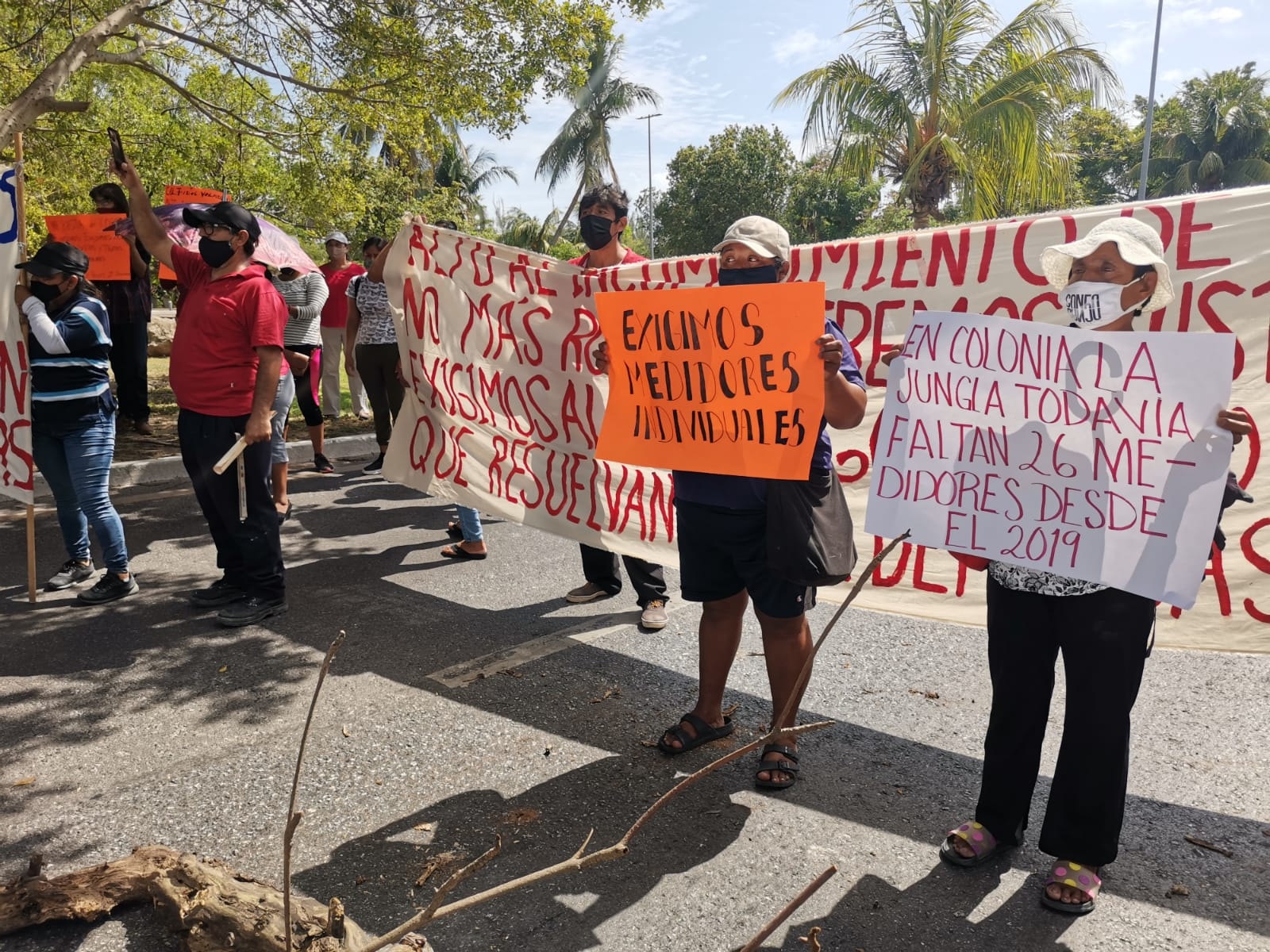 Protestan contra CFE