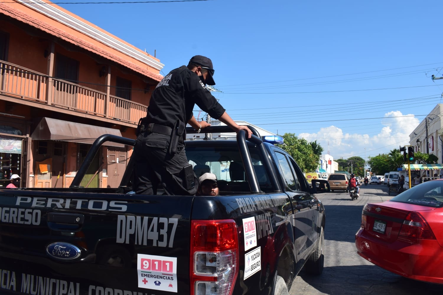 Los hombres fueron detenidos momentos después del asalto