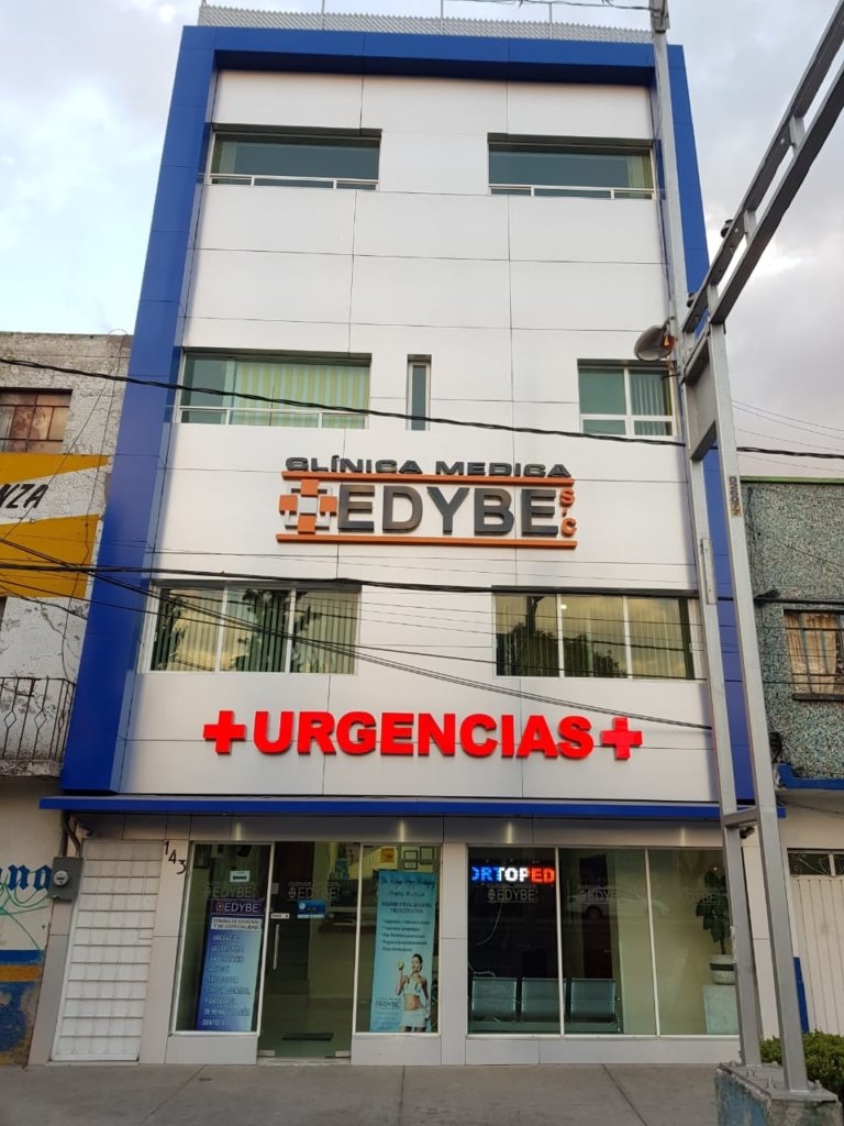 Esta fue la clínica donde falleció la mujer Esta fue la clínica donde falleció la mujer