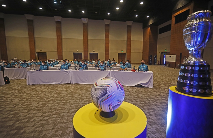 Conmebol nombra a Brasil como sede de la Copa América 2021