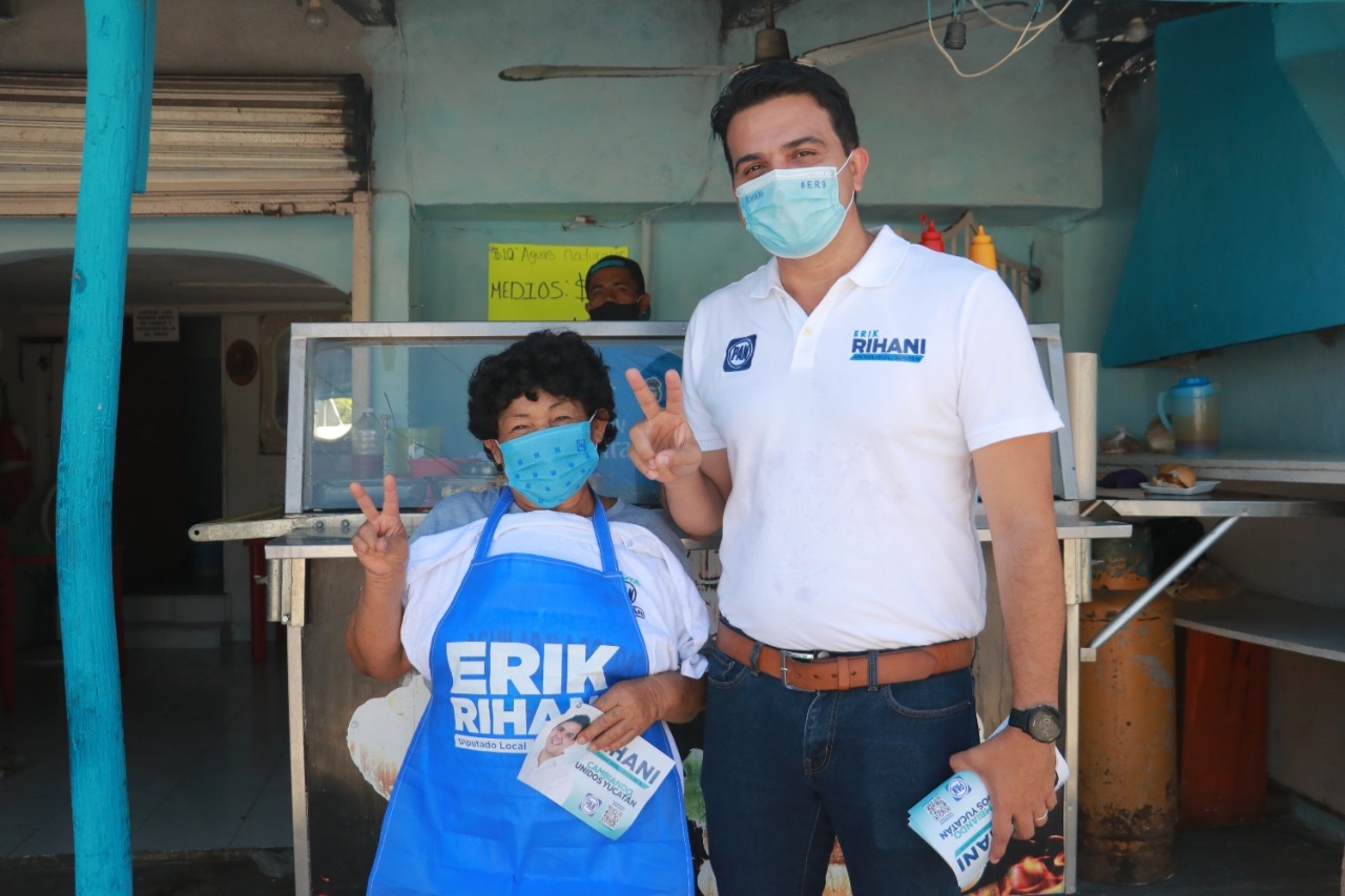 El candidato a diputado por el Distrito local IX en la recta final de su campaña política El candidato a diputado por el Distrito local IX en la recta final de su campaña política