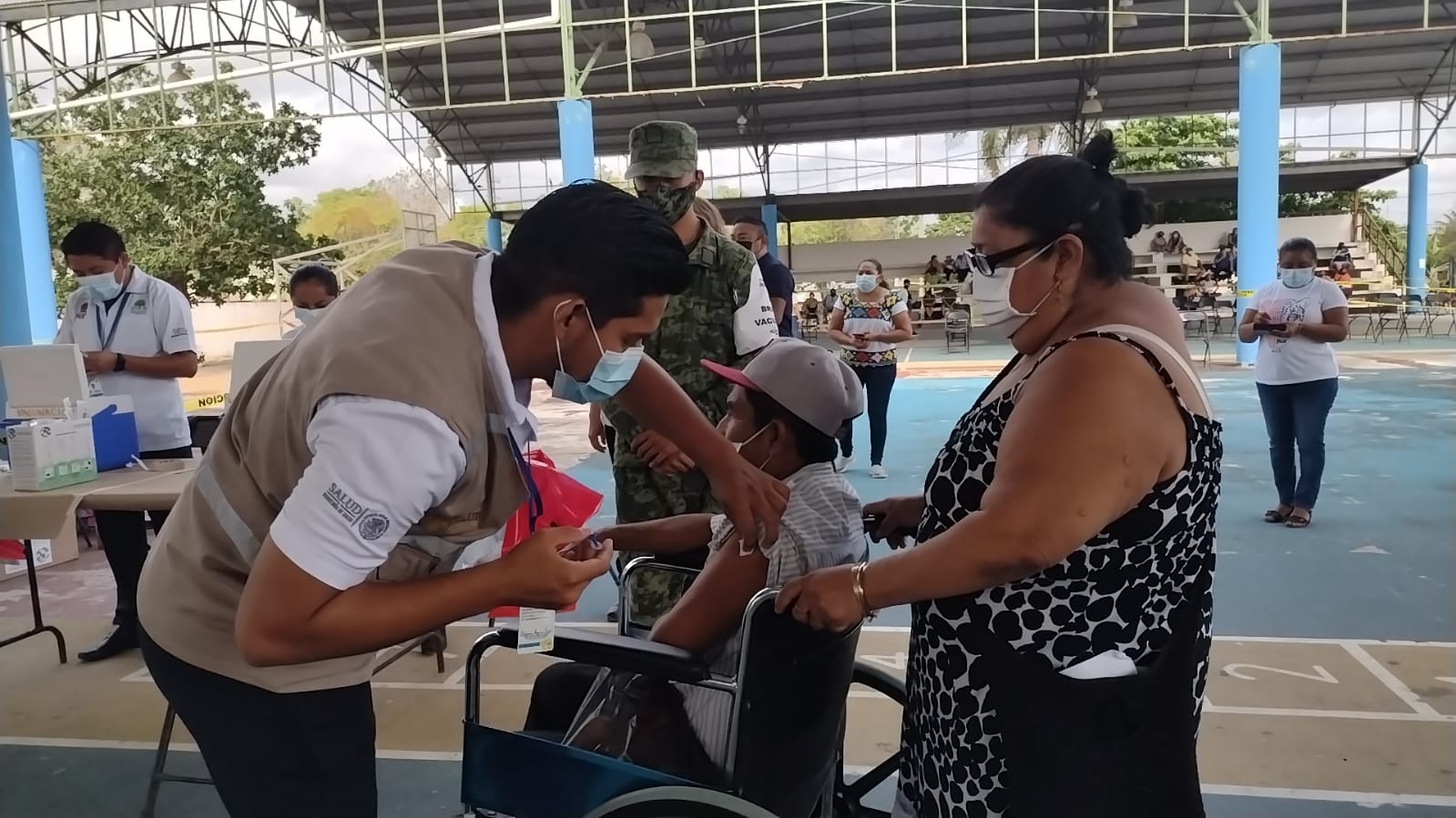 Las vacunas arribaron a Felipe Carrillo Puerto