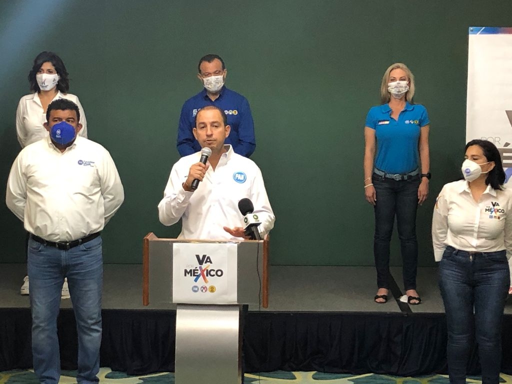 El líder nacional panista lo anunció en Cancún El líder nacional panista lo anunció en Cancún