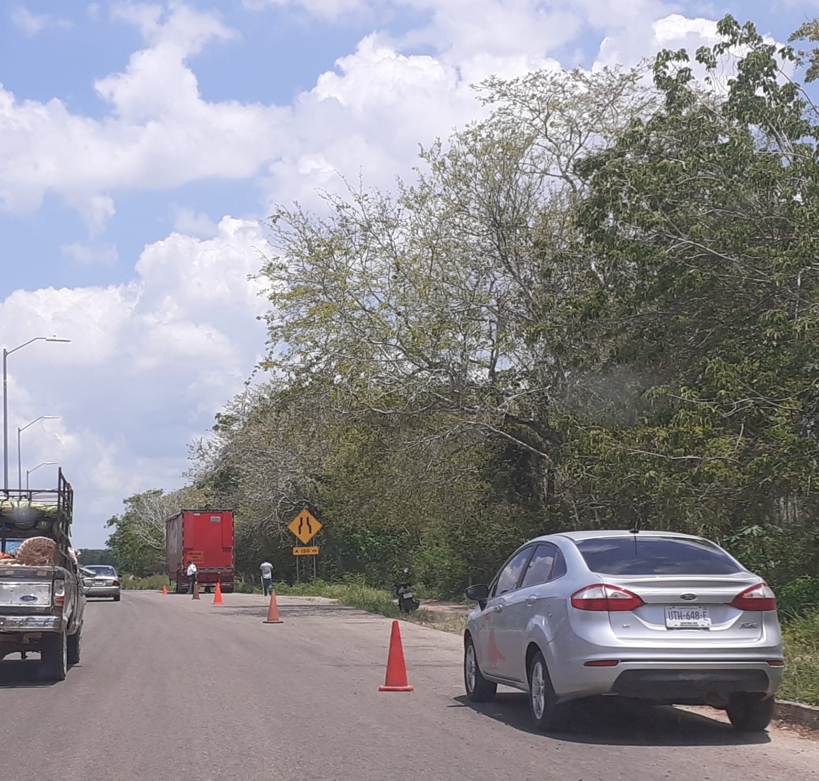 Autoridades investigan accidente de motociclista en José María Morelos