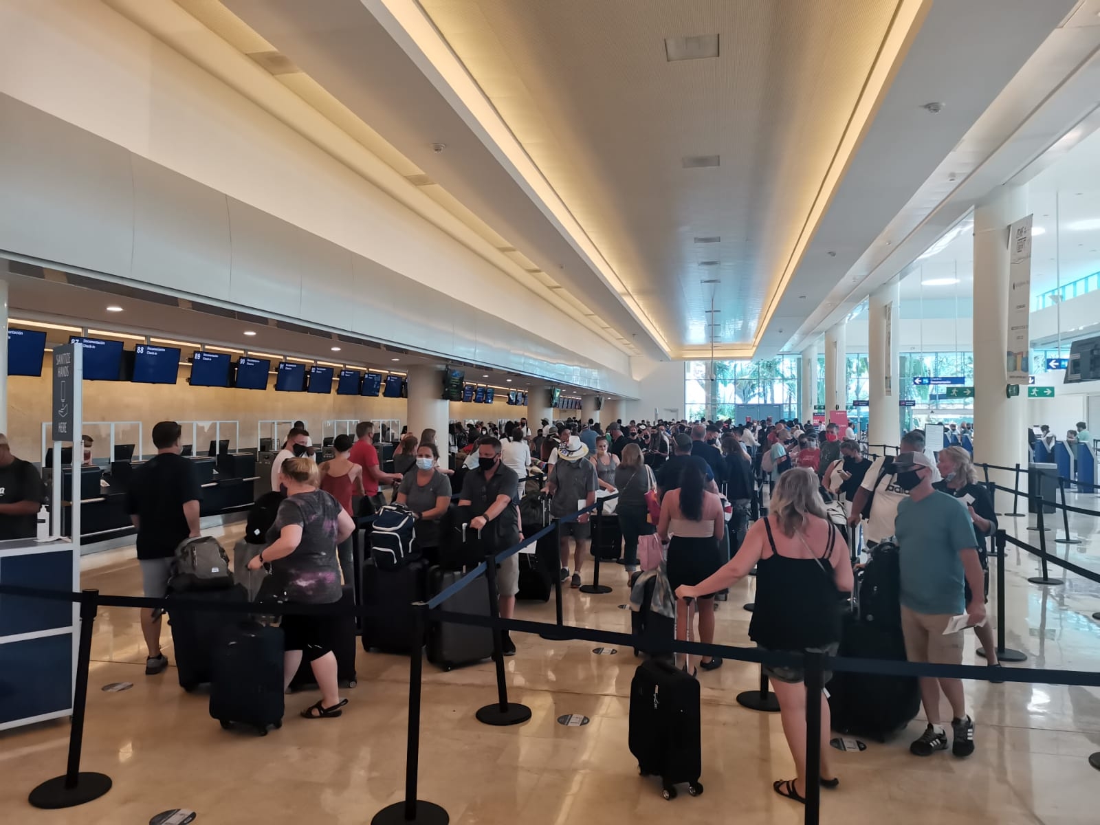 llegarán 137 vuelos internacionales este sábado a Cancún