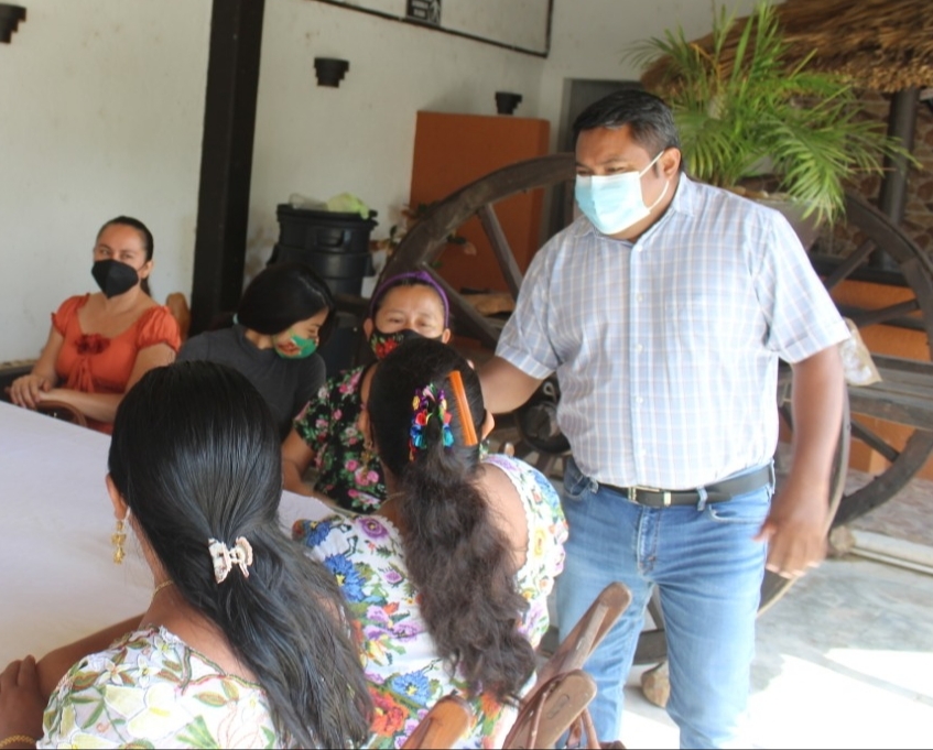 Raul Romero Chel también legislará apoyos a mujeres con proyectos productivos Raul Romero Chel también legislará apoyos a mujeres con proyectos productivos