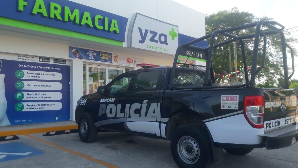 Hombre roba farmacia Yza amenazando a los empleados con arma blanca Hombre roba farmacia Yza amenazando a los empleados con arma blanca