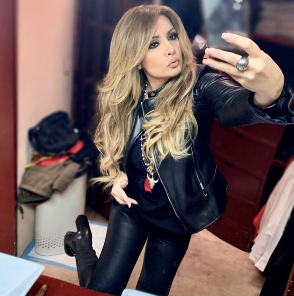 Paty Navidad regresó a la televisión de la mano de TV Azteca, lo que fue criticado por los internautas debido al notable aumento de peso