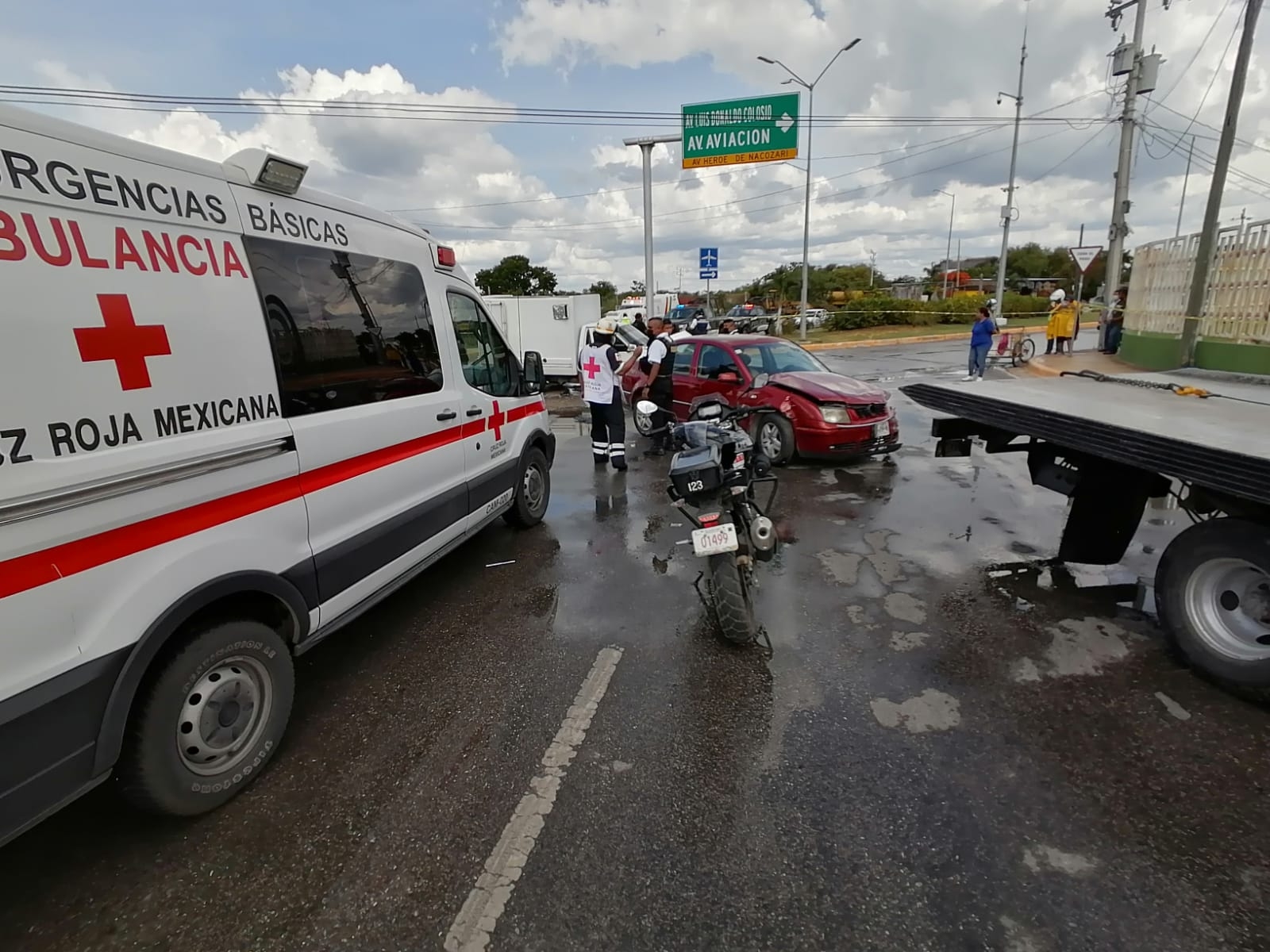Los heridos fueron trasladados a un hospital Los heridos fueron trasladados a un hospital