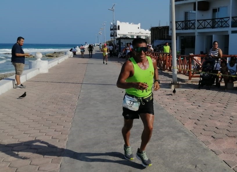 El atleta competirá durante 24 horas en octubre próximo El atleta competirá durante 24 horas en octubre próximo