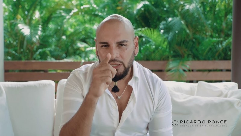 El “gurú de la autosanación” Ricardo Ponce reaparece en video El “gurú de la autosanación” Ricardo Ponce reaparece en video