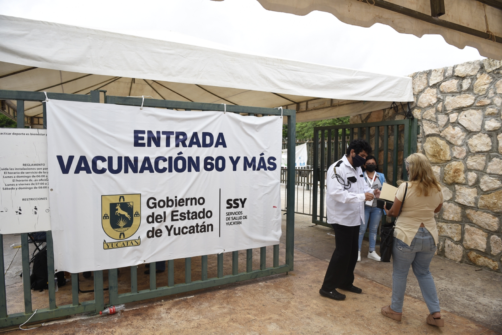 Del total de casos positivos 428 son de otro país u otro estado