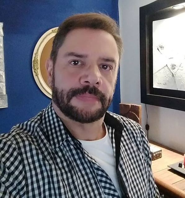 Héctor Parra Héctor Parra