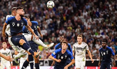 El equipo francés se enfrenta a Alemania en el estadio Allianz Arena de Múnich El equipo francés se enfrenta a Alemania en el estadio Allianz Arena de Múnich