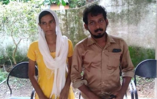 Mujer de la India pasó 11 años en calidad de desaparecida viviendo junto a casa de sus padres Mujer de la India pasó 11 años en calidad de desaparecida viviendo junto a casa de sus padres
