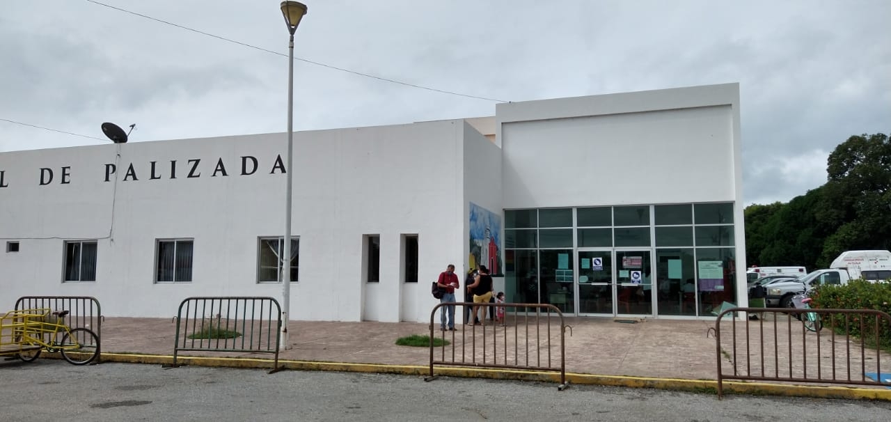 Los módulos de vacunación lucen casi vacíos ante la falta de interés de las personas de 40 años en adelante Los módulos de vacunación lucen casi vacíos ante la falta de interés de las personas de 40 años en adelante
