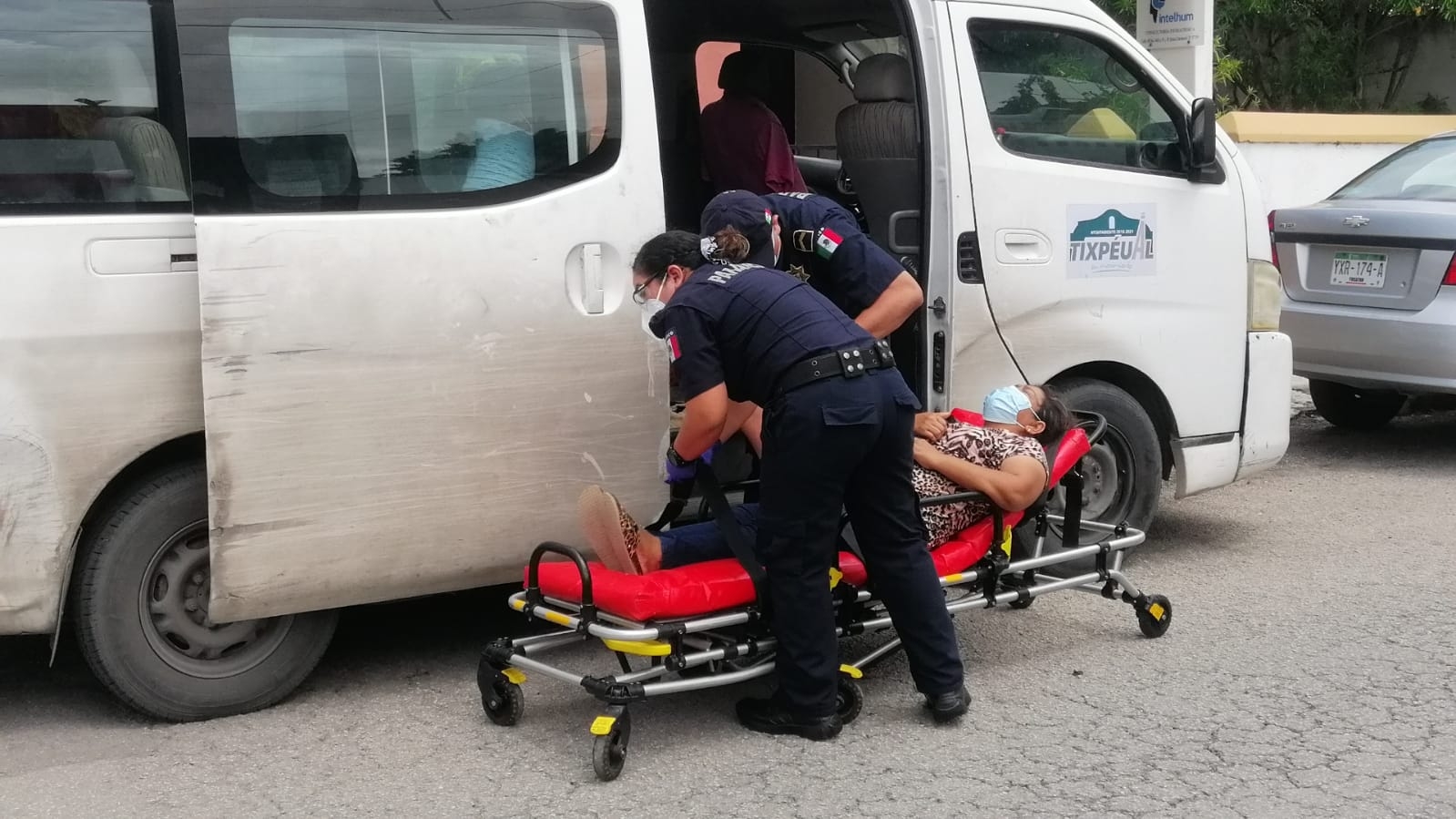 Señora mayor termina lesionada tras choque en ambulancia de traslado Señora mayor termina lesionada tras choque en ambulancia de traslado