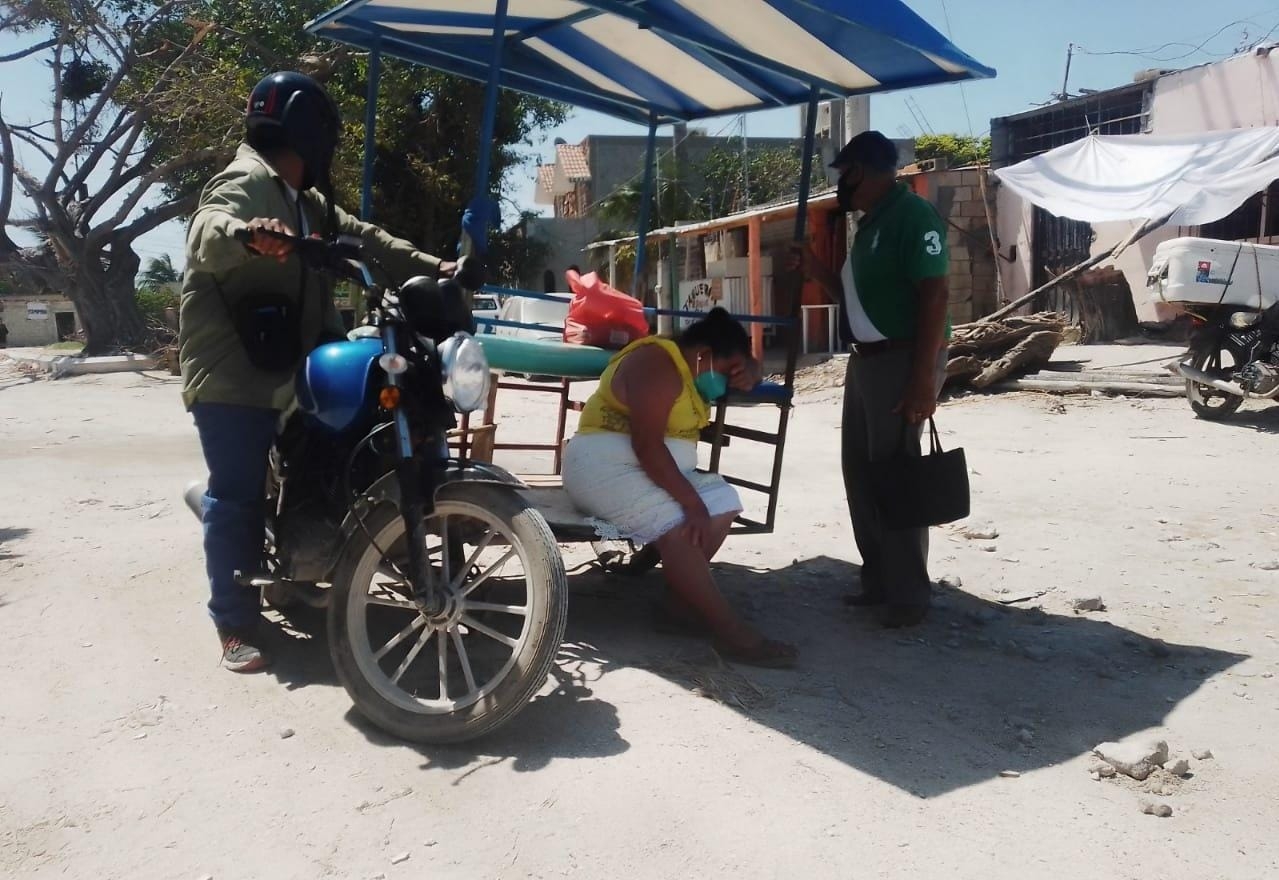 El conductor del "pochimóvil" escapó tras decir que pagaría los gastos médicos El conductor del "pochimóvil" escapó tras decir que pagaría los gastos médicos