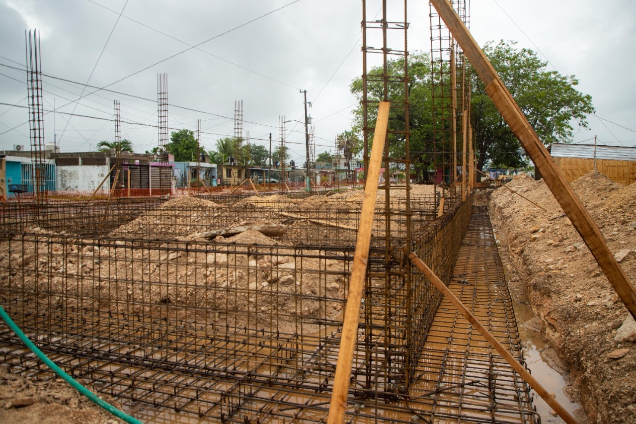 Las obras beneficiarán a las comunidades y municipios que recibirán turismo derivado al paso del Tren Maya en el estado Las obras beneficiarán a las comunidades y municipios que recibirán turismo derivado al paso del Tren Maya en el estado