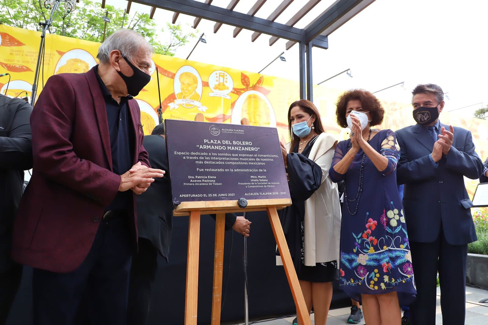 El compositor yucateco recibió un homenaje en la capital del país