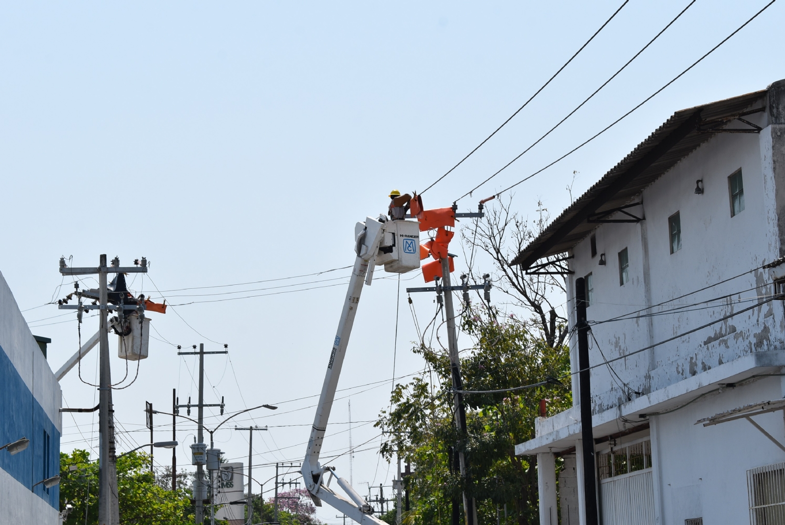 En el municipio de Carmen es donde se refleja más el robo de energía eléctrica, principalmente en la Península de Atasta