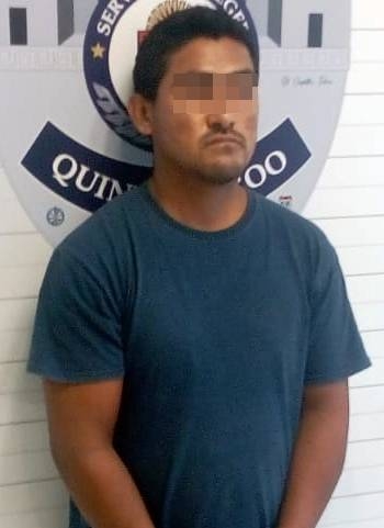 El hombre quedó a disposición de las autoridades correspondientes para que definan su situación legal