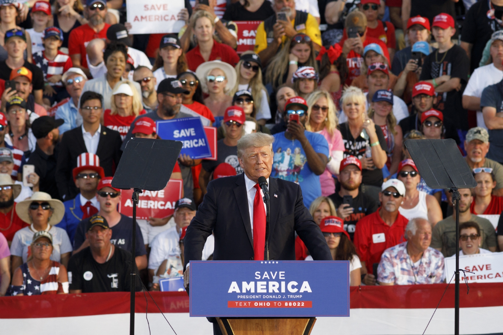 Trump volvió a dejar claro que pretende seguir siendo decisivo en un Partido Republicano