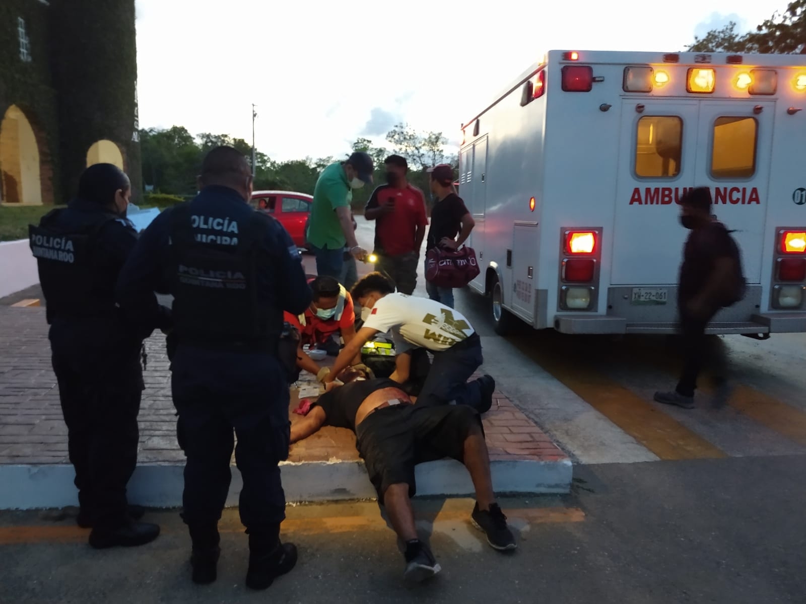 Los policías realizaron un operativo de búsqueda por las inmediaciones Los policías realizaron un operativo de búsqueda por las inmediaciones