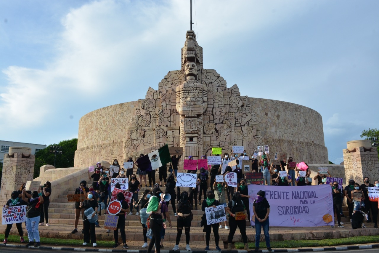 Un día antes de la jornada electoral, un colectivo feminista clama por los cinco feminicidios ignorados en el estado en lo que lleva del año