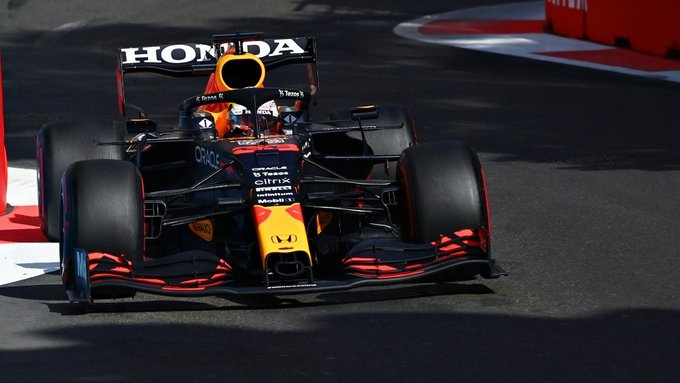 Checo Pérez continúa con su buena racha en la F1