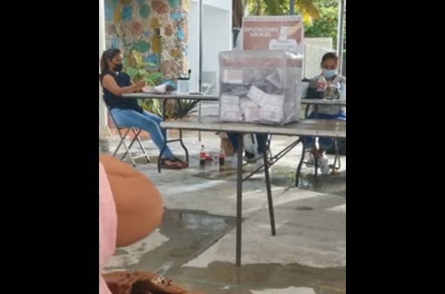 El video muestra una casilla de Progreso, o al menos así lo exponen algunos usuarios de Facebook El video muestra una casilla de Progreso, o al menos así lo exponen algunos usuarios de Facebook