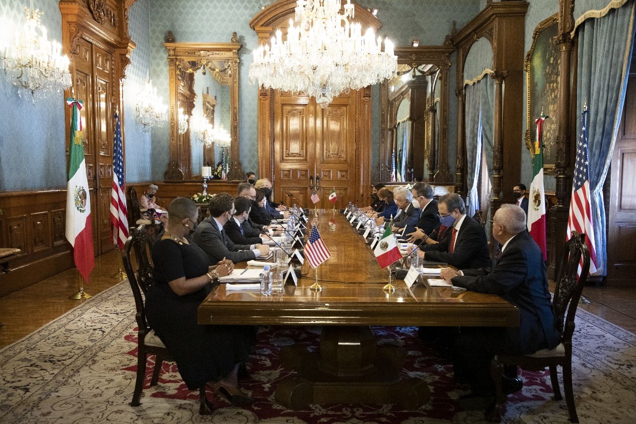 La reunión tuvo una duración de aproximadamente dos horas y media