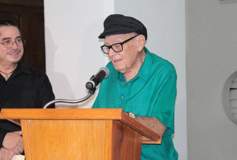 Fallece Ermilo Torre Gamboa, pilar del arte plástico yucateco Fallece Ermilo Torre Gamboa, pilar del arte plástico yucateco