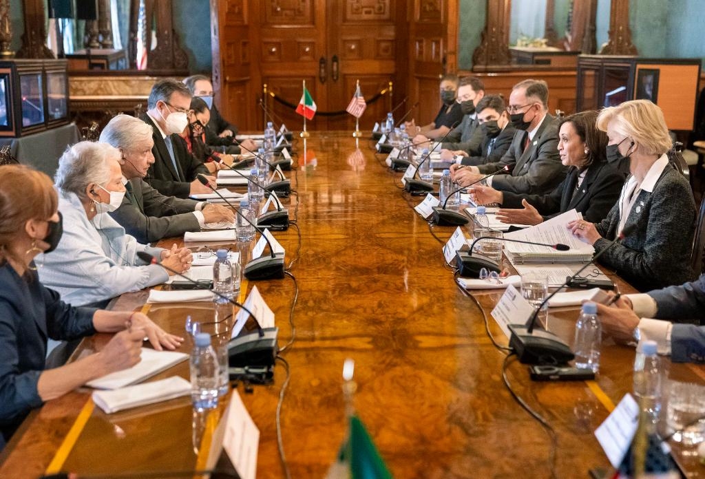Kamala Harris destacó la reunión con el presidente de México Andrés Manuel López Obrador y la calificó como un éxito