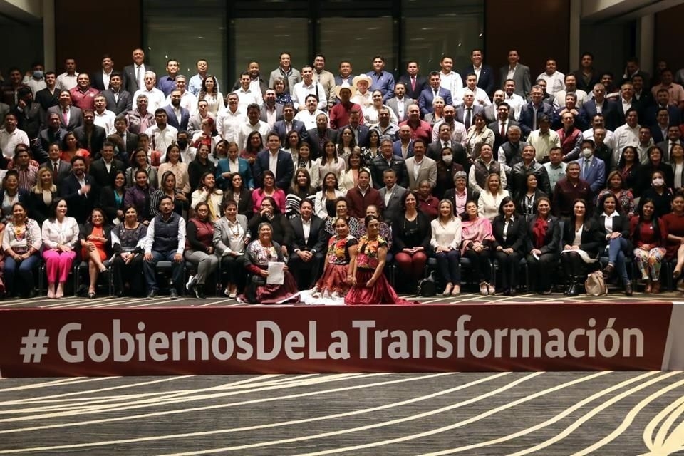 Mario Delgado invitó a los presidentes electos a promover las consultas ciudadanas Mario Delgado invitó a los presidentes electos a promover las consultas ciudadanas